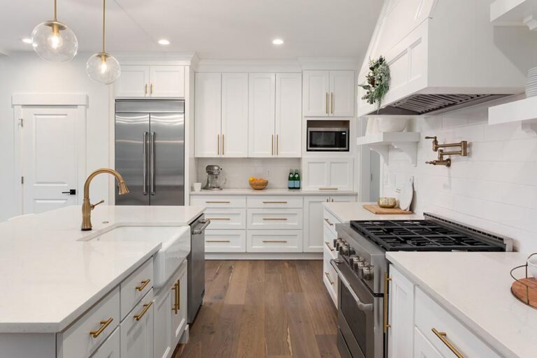 Common Kitchen Design Mistakes: Spatial Mechanics & Engineering